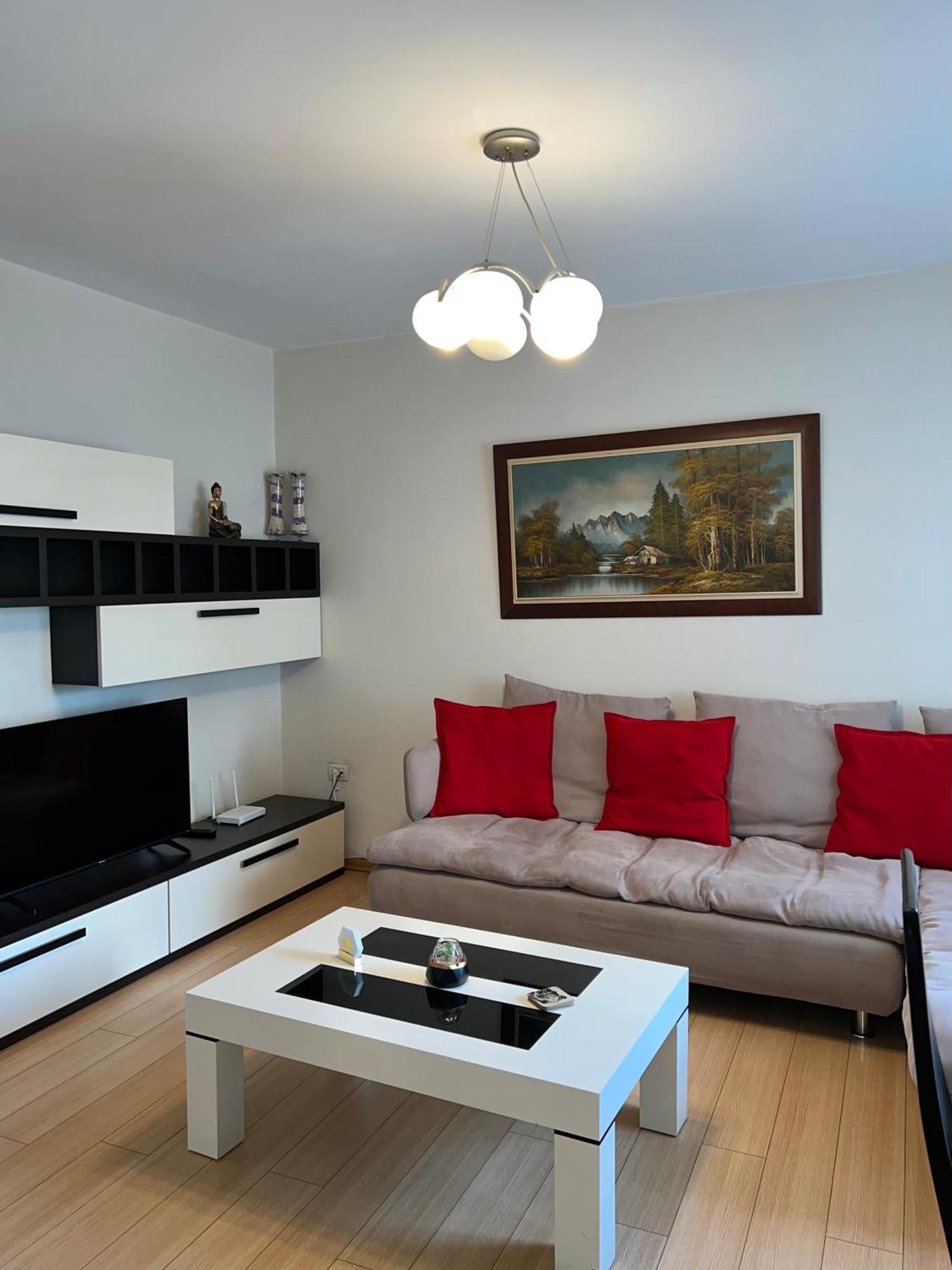 Blloku Family Apartment Тирана Екстериор снимка