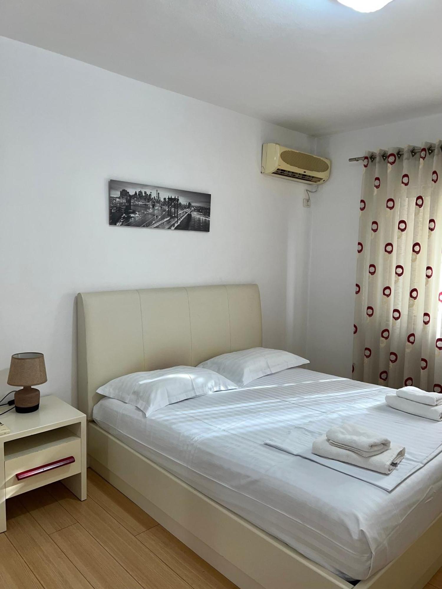 Blloku Family Apartment Тирана Екстериор снимка